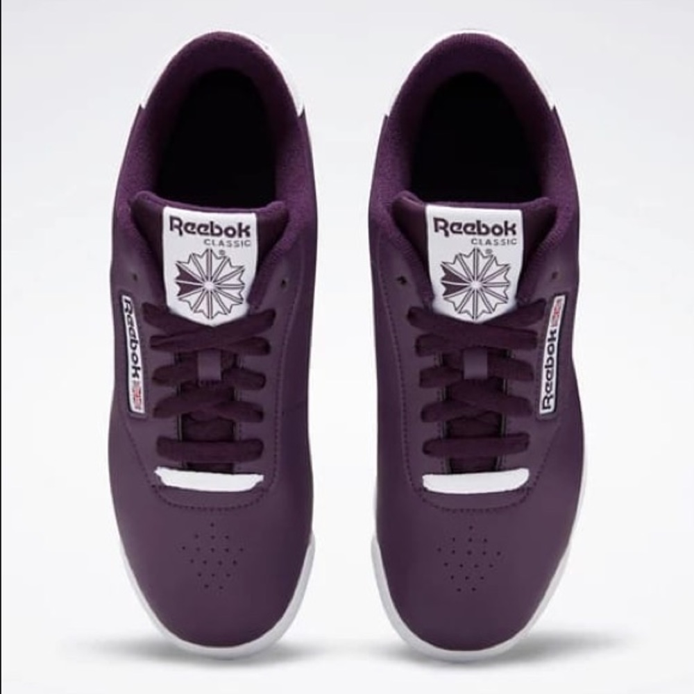 Reebok Women Princess purple sneakers Original New